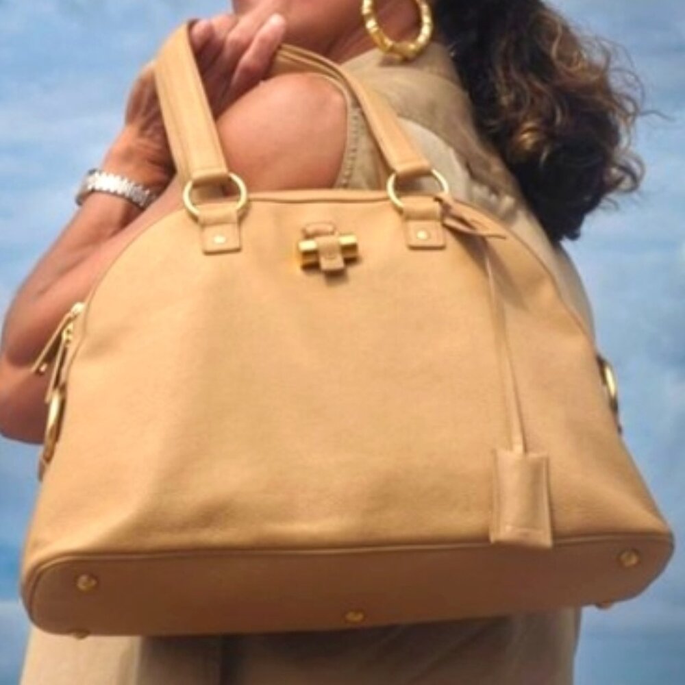 Authentic Luxury Designer Handbags, Clothing, Jewelry & Accessories - Picture 10 of 15